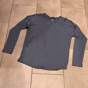 Fresh Clean Tees Long Sleeve Henley in Dark Heather Blue Size Large